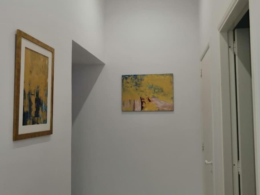 Inside Naples-dint'e'viche' *